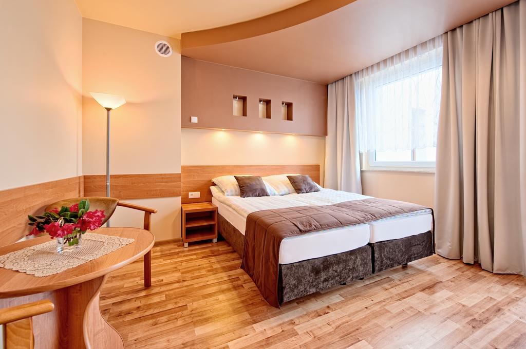 Osrodek Wypoczynkowy Star Hotel เวบา ภายนอก รูปภาพ