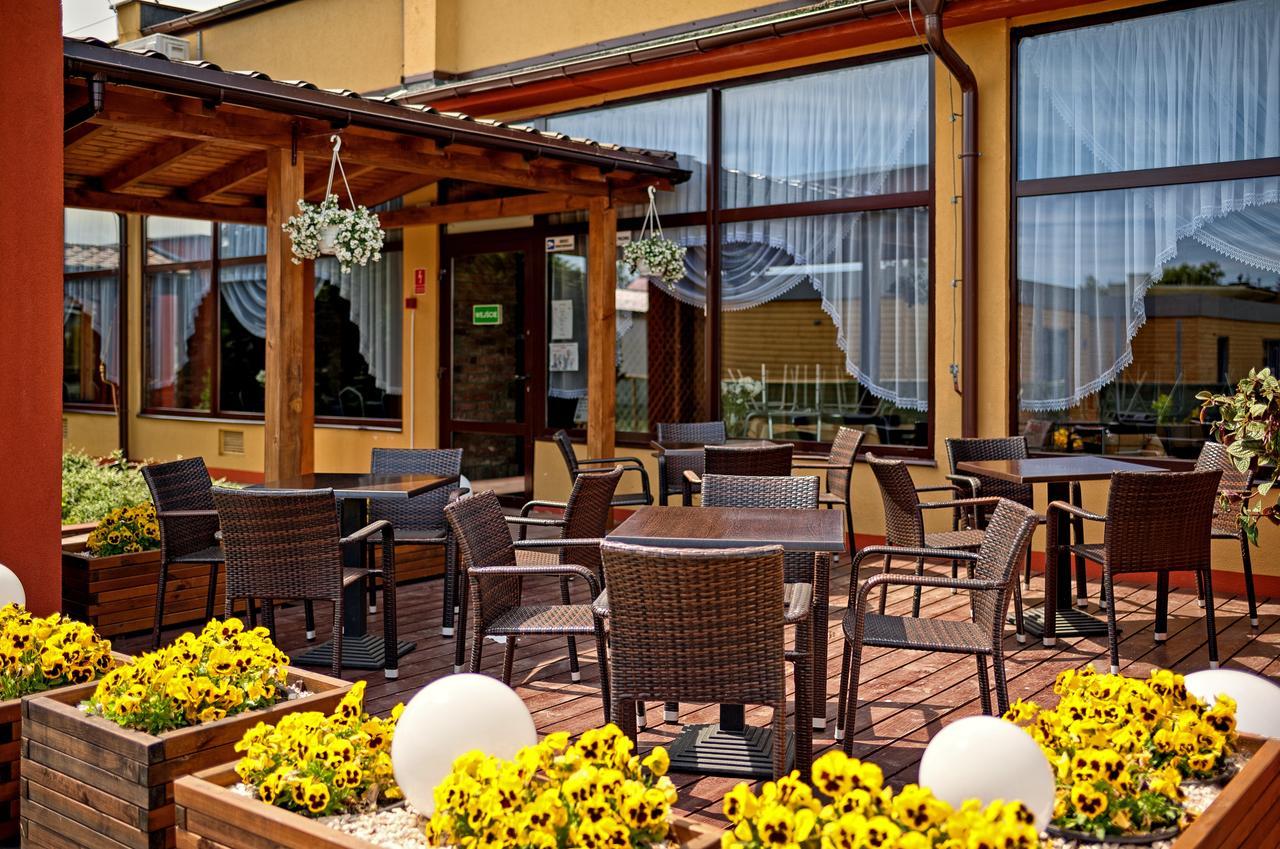 Osrodek Wypoczynkowy Star Hotel เวบา ภายนอก รูปภาพ